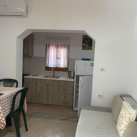 Olive Tree Hotel Sarande Ngoại thất bức ảnh