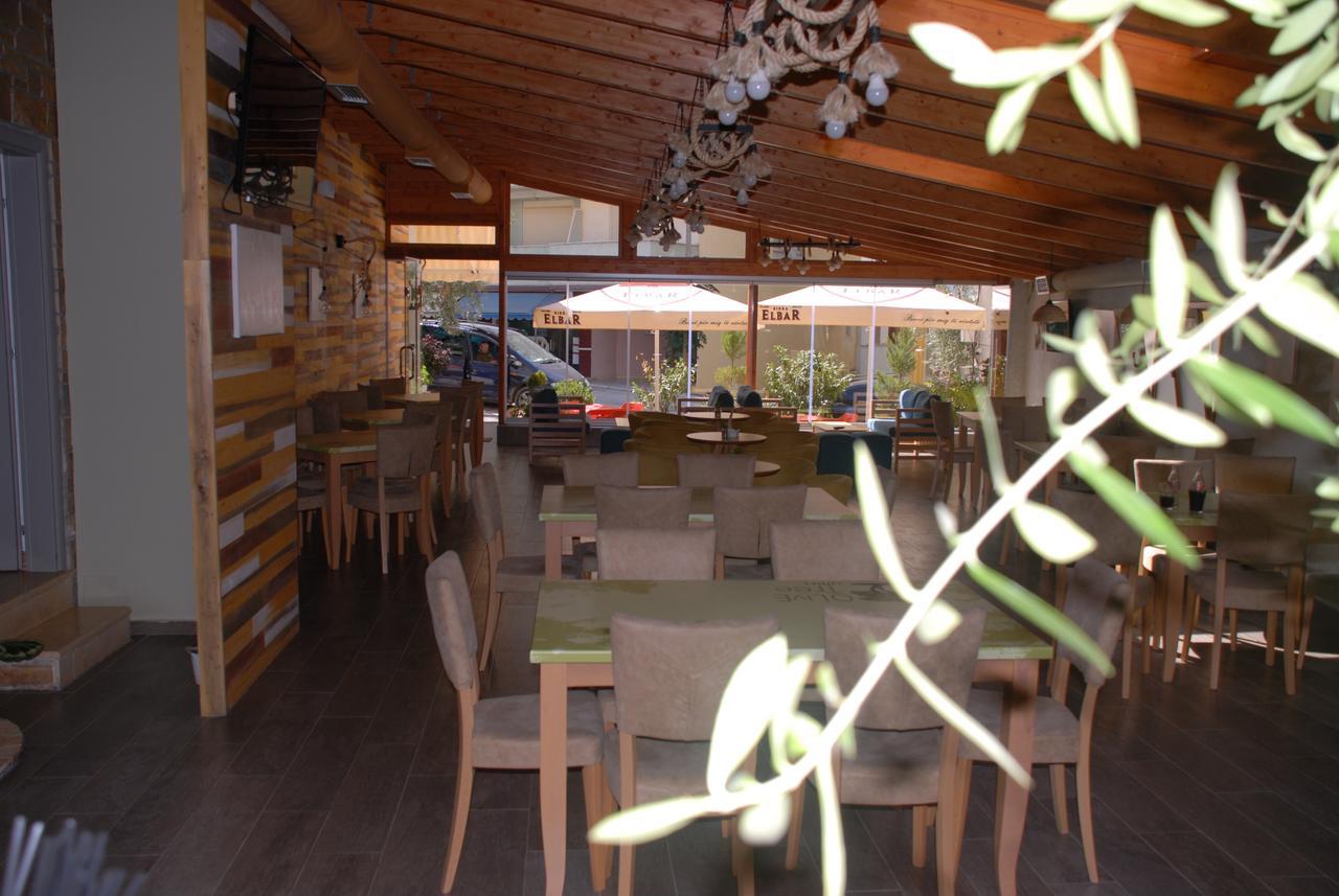 Olive Tree Hotel Sarande Ngoại thất bức ảnh